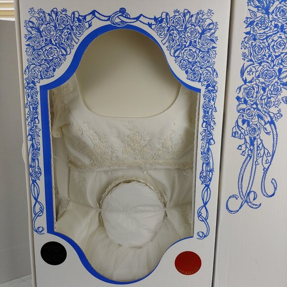 Lace Wedding Dress Gown With Veil Sz 6/8 Vintage 2000 Hermetically Sealed In Box - Picture 1 of 16